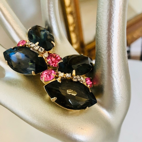 Rare Vintage Demi Parure Rhinestone Brooch Set - Picture 16 of 17